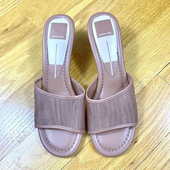 Dolce Vita Sandals Kitten Heel Nude Beige Mesh Slip Ons (7.5) - Picture 1 of 6